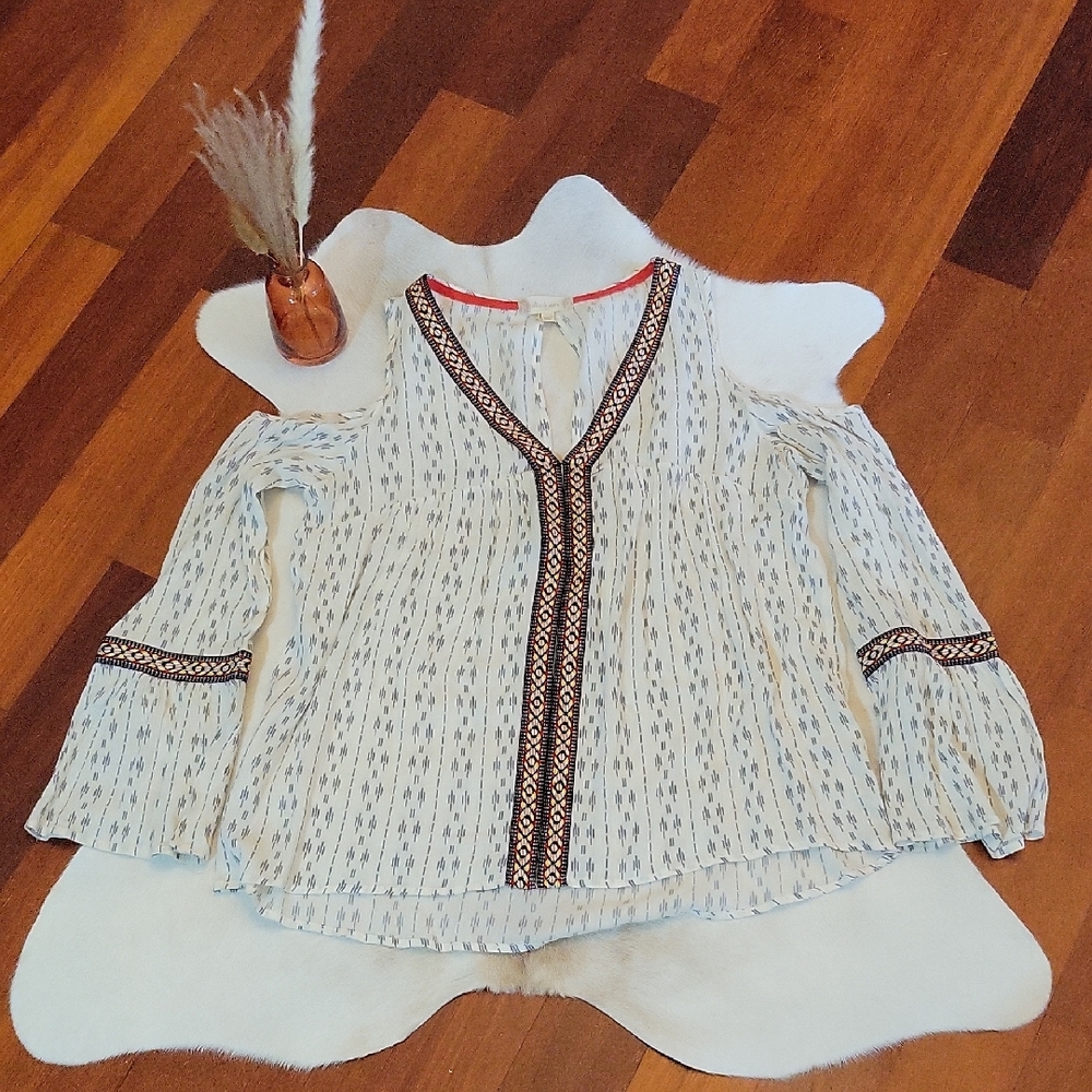 Boho Cold Shoulder Blouse with Embroidered Trim M